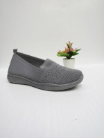 Buty sportowe damskie