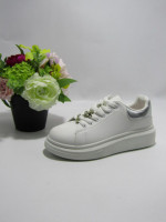 Buty sportowe damskie
