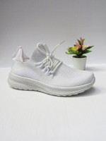 Buty sportowe damskie