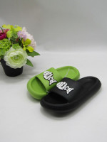 KLAPKI BASENOWE DAMSKIE (35-40)