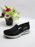 Buty sportowe damskie