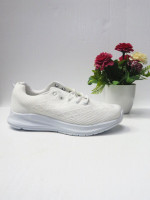 Buty sportowe damskie