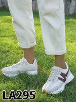 Buty sportowe damskie
