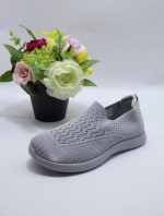 Buty sportowe damskie
