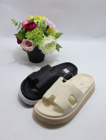 Klapki basenowe damskie (36-41)