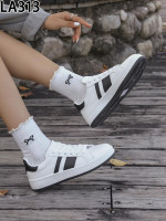 Buty sportowe damskie