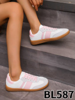 Buty sportowe damskie