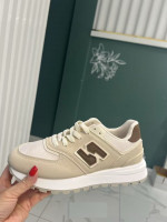 Buty sportowe damskie
