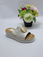 Klapki damskie (36-41)