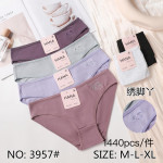Majtki damskie (M-XL)