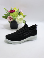 Buty sportowe damskie