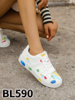 Buty sportowe damskie