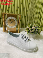 Buty sportowe damskie