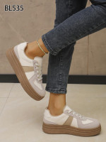Buty sportowe damskie