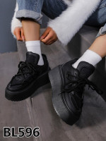 Buty sportowe damskie