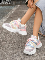 Buty sportowe damskie