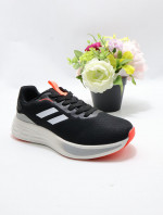 Buty sportowe damskie