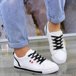Buty sportowe damskie