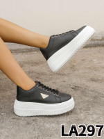 Buty sportowe damskie
