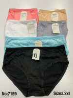 Majtki damskie (L-2XL)