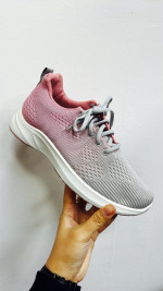 Buty sportowe damskie