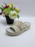 Klapki damskie (36-42)