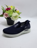 Buty sportowe damskie
