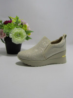 BUTY SPORTOWE DAMSKIE