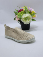 Buty sportowe damskie